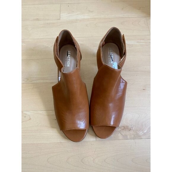 REACTION Kenneth Cole Women New Sandal Block Heel Peep Toe - Picture 2 of 9